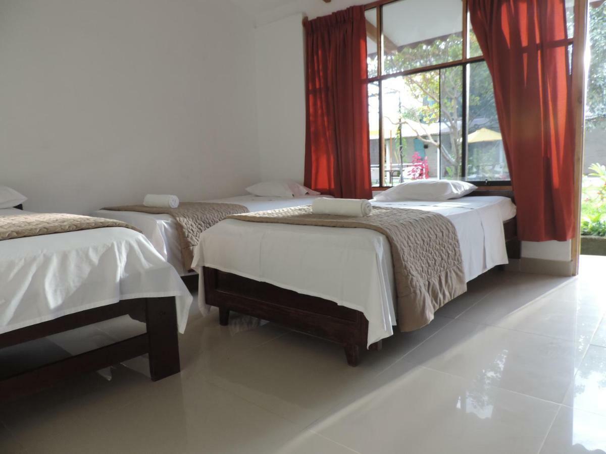 فندق Country Club Eco Casajardin مويوبامبا المظهر الخارجي الصورة